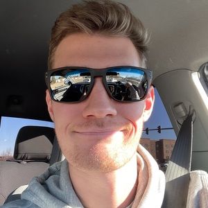 Meet your Posher, Ethan